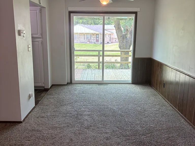 111 Lynn Ln #6 — Photo 8