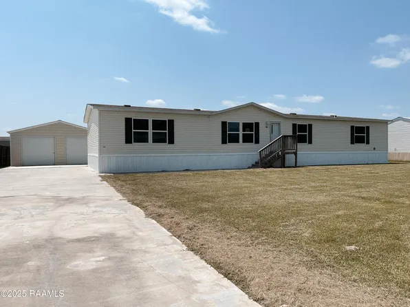 183 Chardonnay Dr, Opelousas, LA 70570