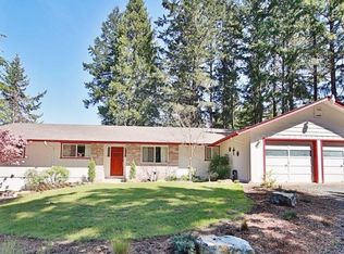 150 Surrey Dr, Grants Pass, OR 97526