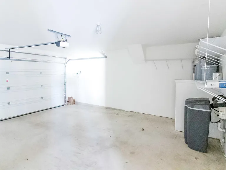 1209 Nokota Bnd — Photo 26