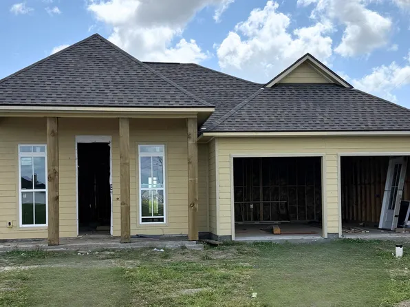 1216 Rosedown Dr, Thibodaux, LA 70301