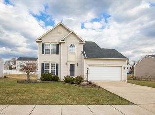 219 Treetop Spur, Akron, OH 44321