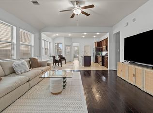 1611 Summer City Dr, Houston, TX 77047