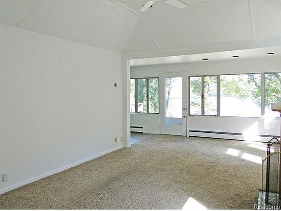 5th image of 7180 Colony Dr