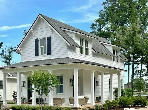 614 Lupine Dr, Fairhope, AL 36532