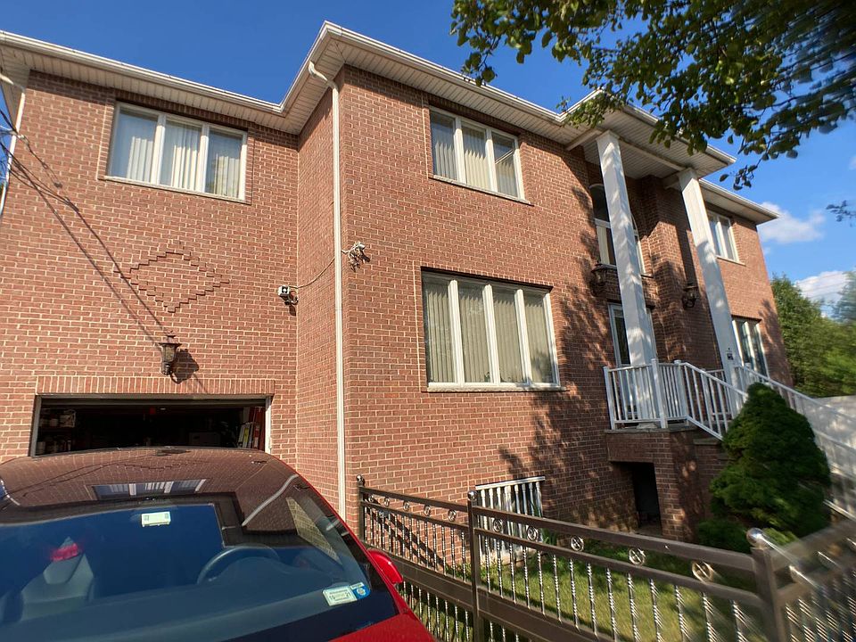 1st image of 3 Hale St