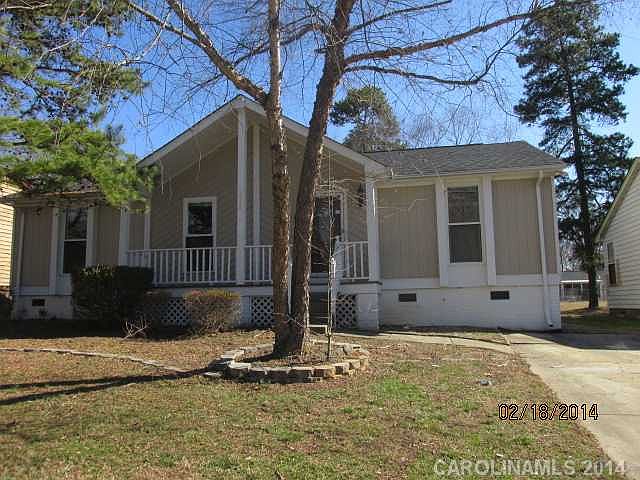 1st image of 3936 Courtland Dr