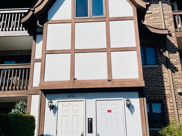 5630 W 103rd St APT 308, Oak Lawn, IL 60453