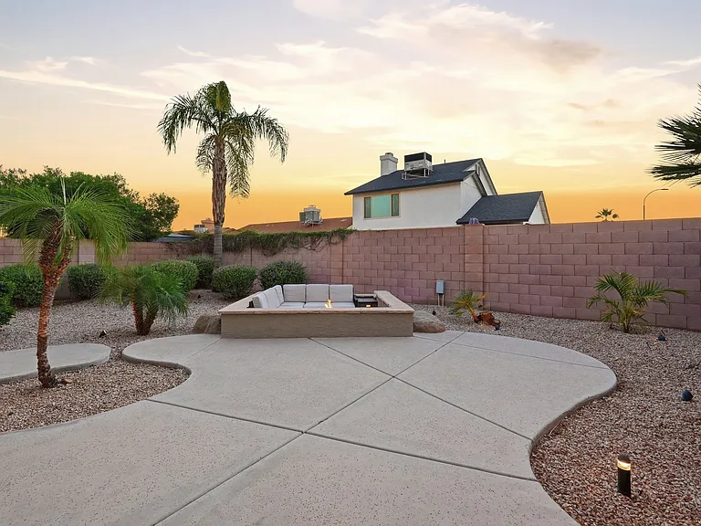 16404 S 46th Way — Photo 39