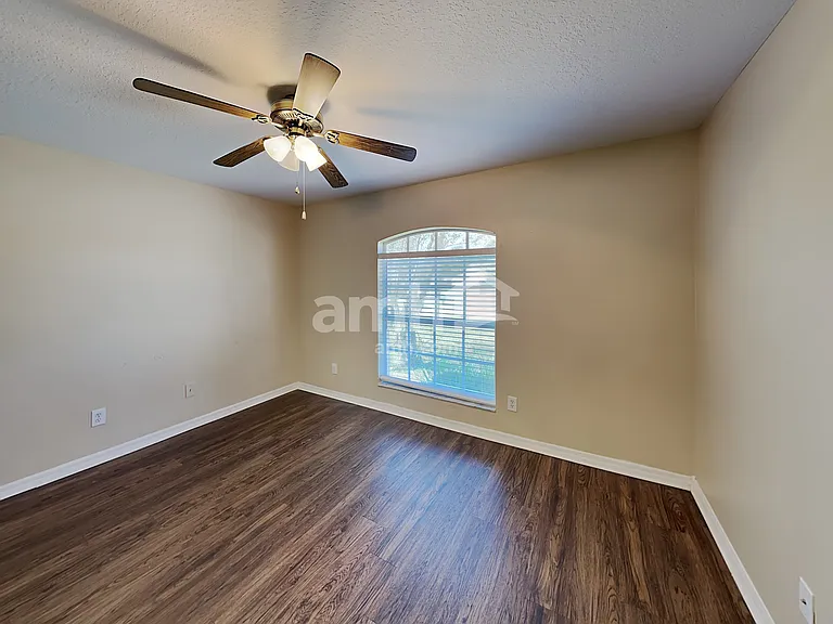 11330 Jim Ct — Photo 12