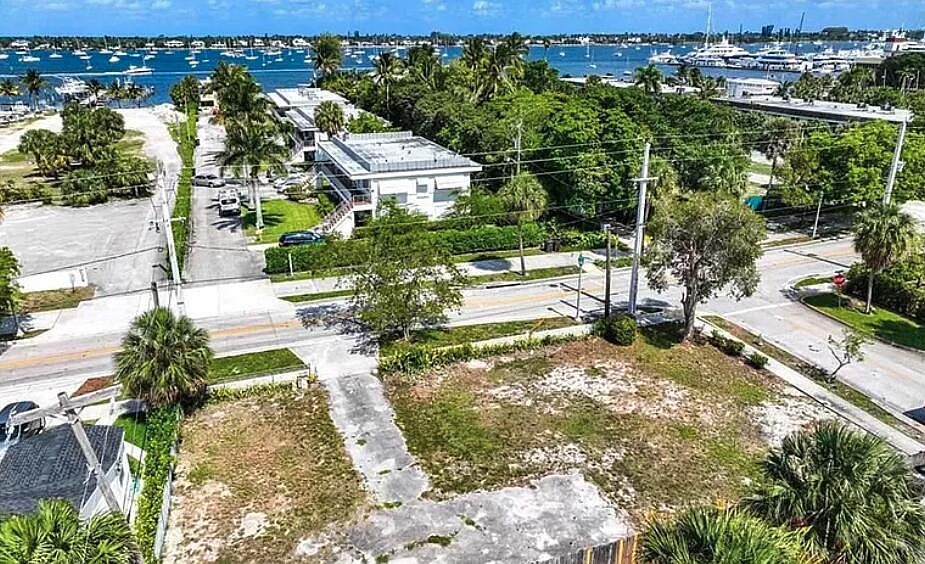 1st image of 401 47th Street