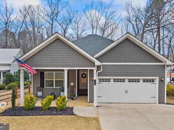 738 Normandy Trl, Lavonia, GA 30553