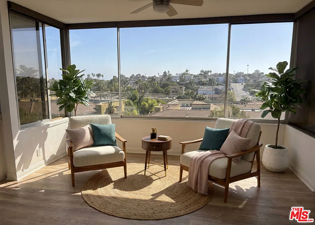 2 bed, 2.0 bath, 1535 sqft, $4,195 — Photo 4