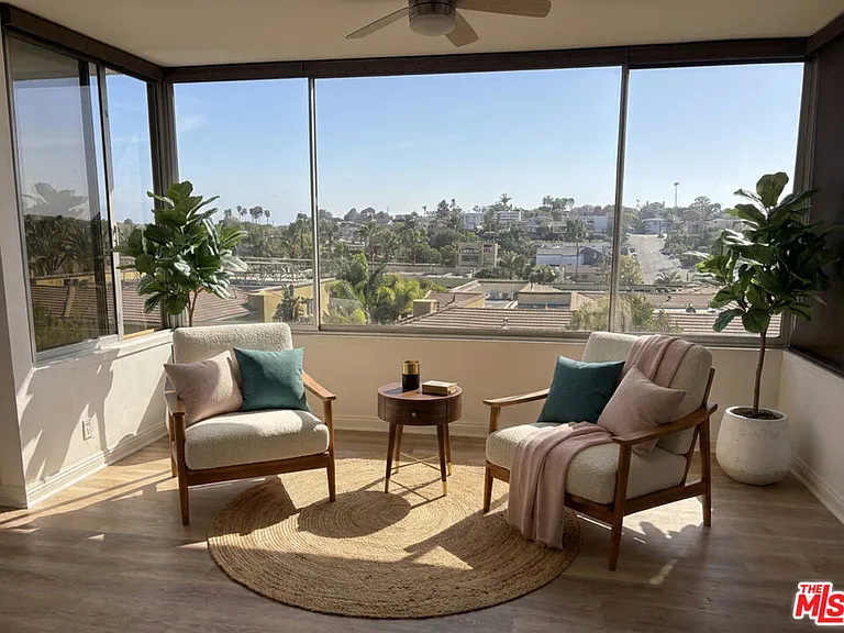 8701 Delgany Ave — Photo 4