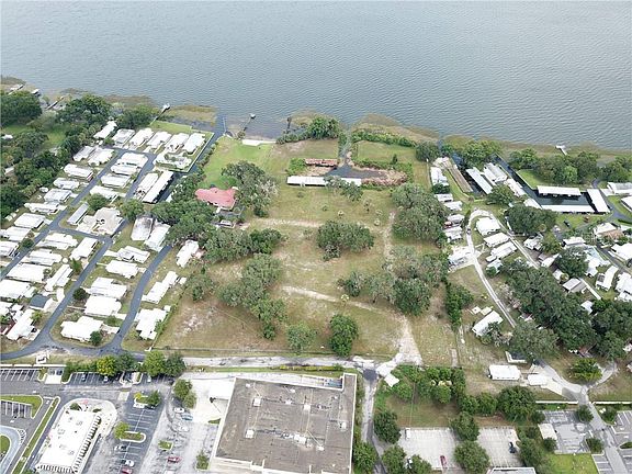 3rd image of 32311 Anglers Ave