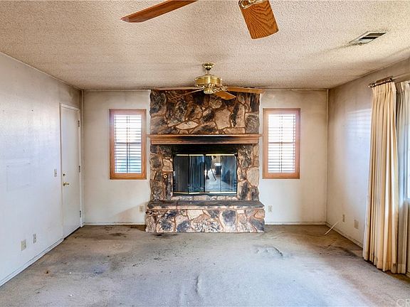 5th image of 7948 Begonia Cir