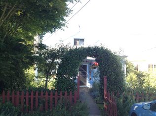 1218 NE 96th St, Seattle, WA 98115