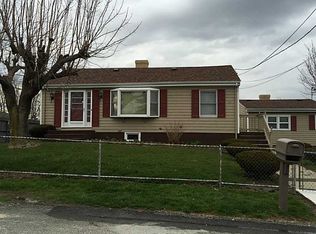 18-22 Jefferson St, Tiverton, RI 02878