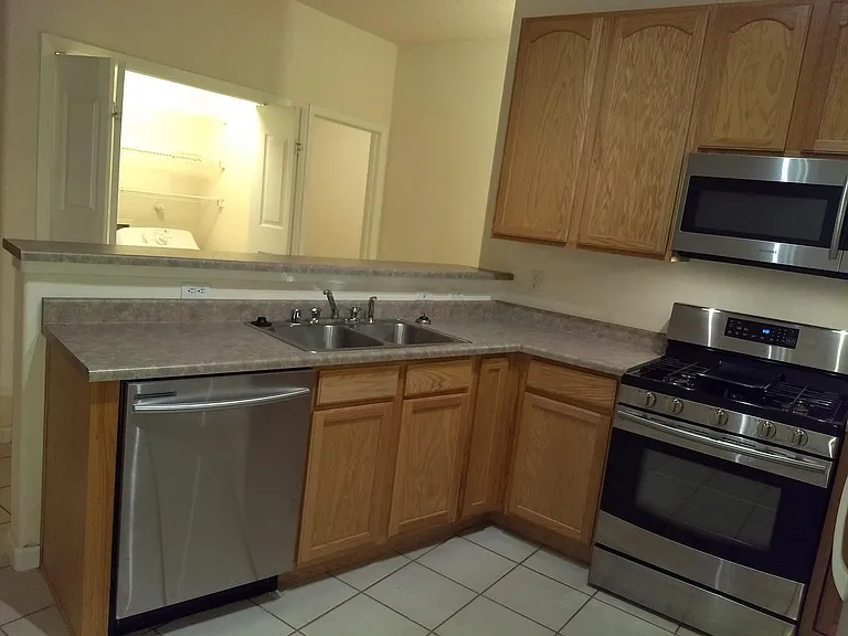 10436 Calle Rosa NW — Photo 11