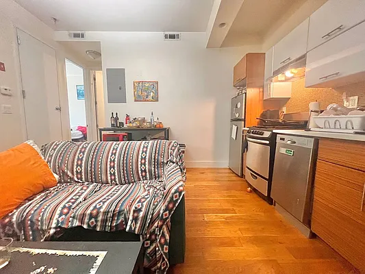 Rented by Doorway NYC, LLC | media 10