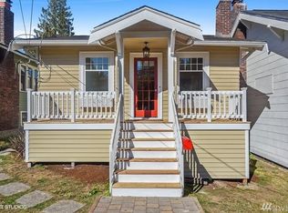 544 N 67th St, Seattle, WA 98103