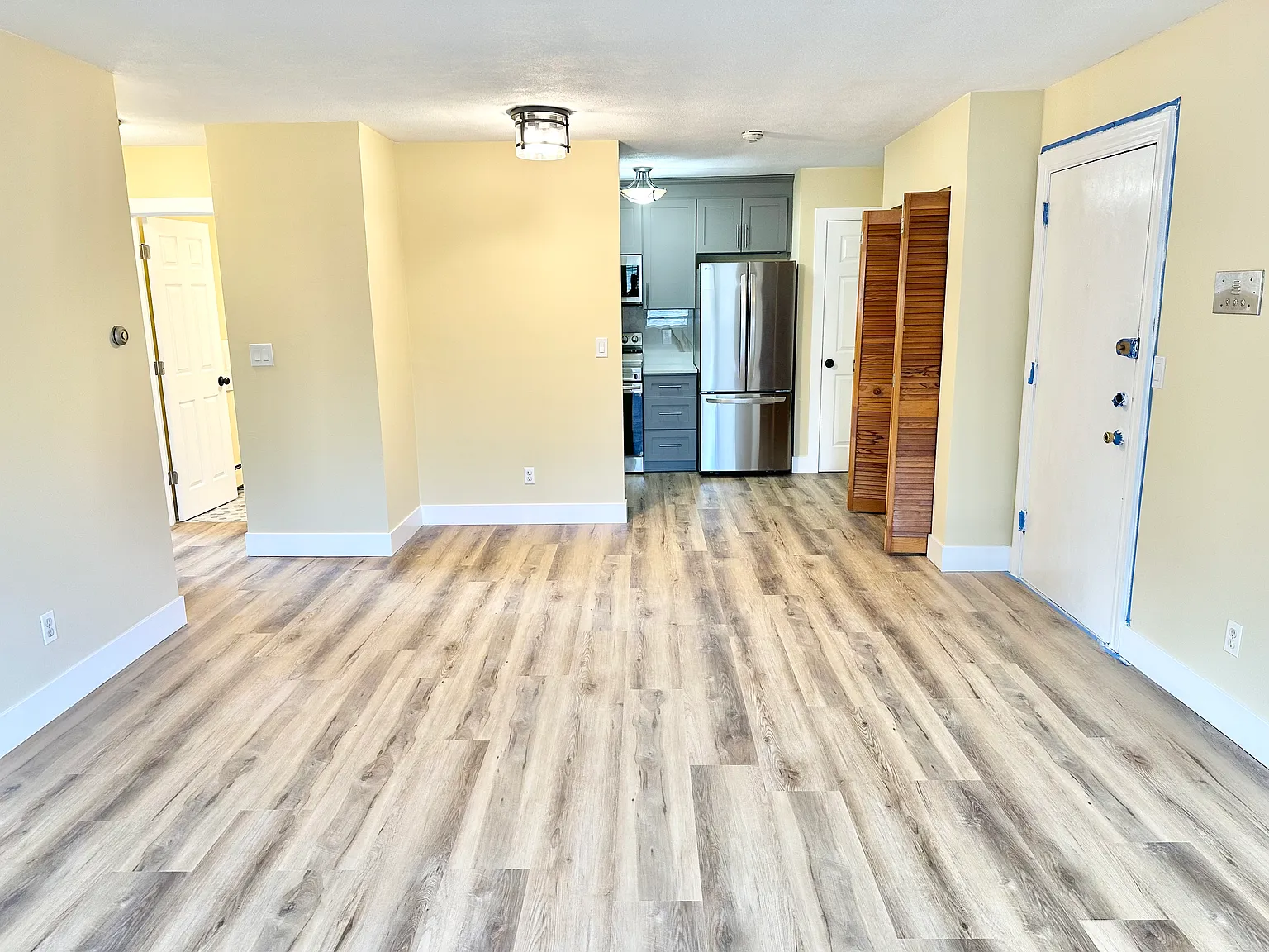 2 bed, 800 sqft, $2,900 — Photo 3