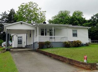 210 Austin Dr, Gaffney, SC 29340