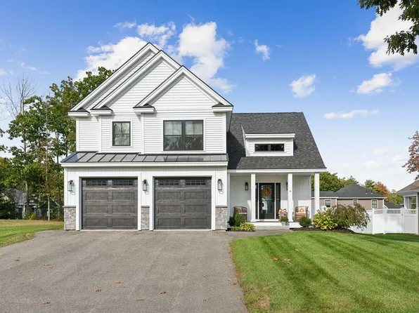 4 Quarry Lane, Saco, ME 04072