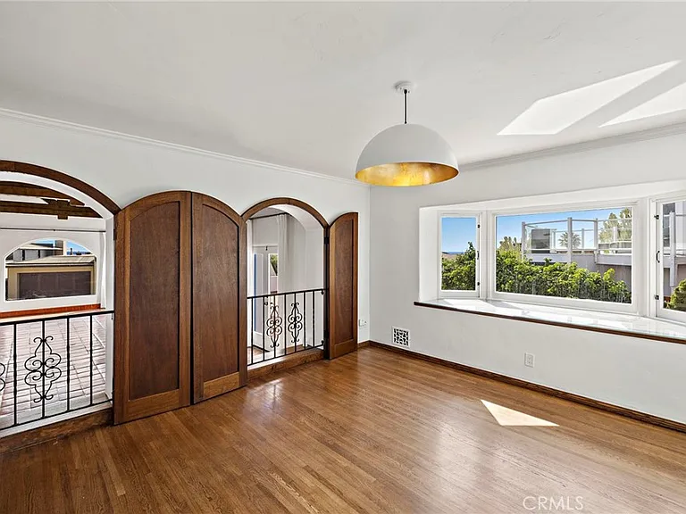 4 Camel Point Dr — Photo 5