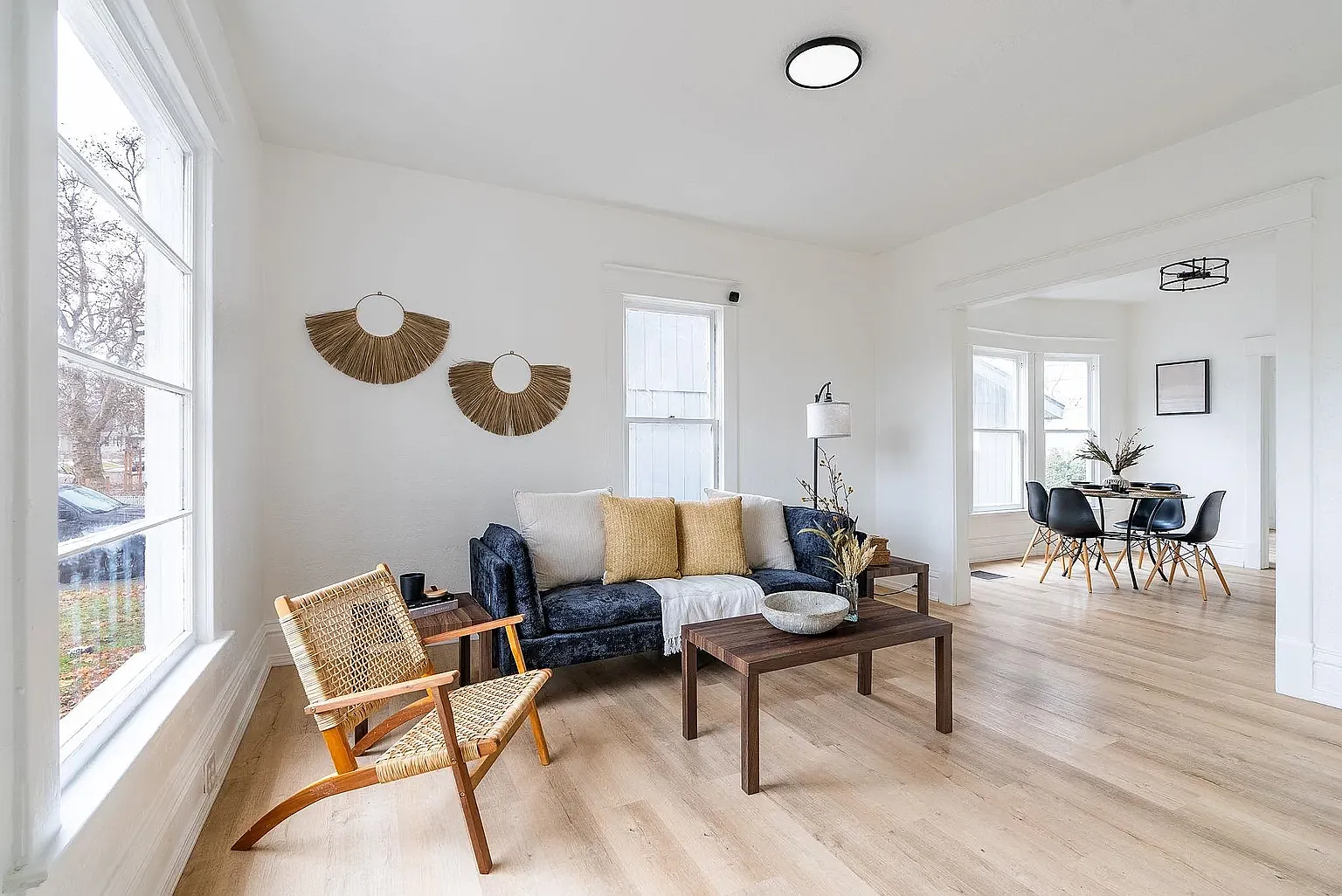 3 bed, $1,650 — Photo 3