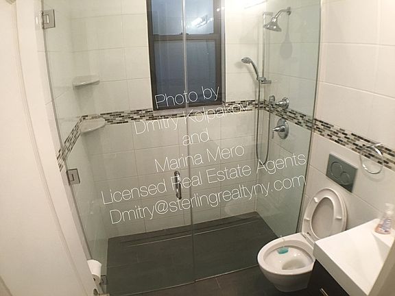 5th image of 2363 28th St APT 2F