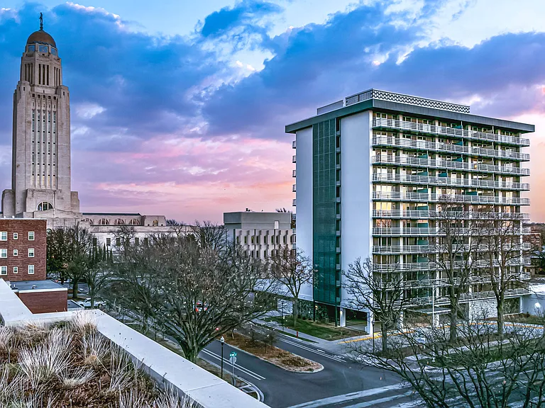 Sky Park Apartments — Photo 2