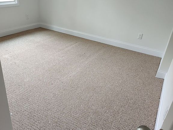 2nd image of 2420 Pleasant Ave #6