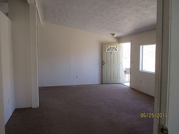 3rd image of 5420 Peek Ave