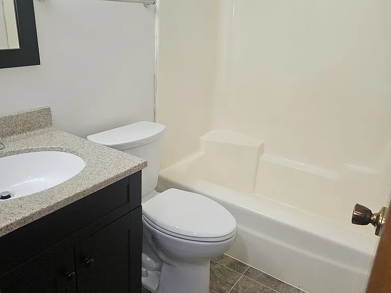 1002 Quail Dr #19 — Photo 6