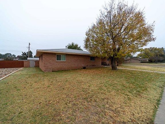 2nd image of 217 Kathie Dr