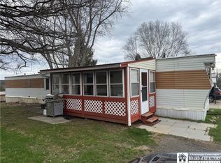 124 High Acres, Bemus Pt, NY