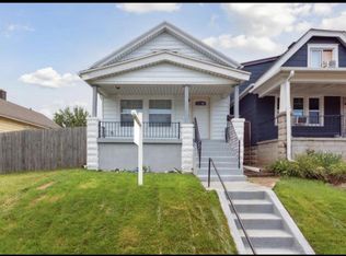 873 W Windlake Ave, Milwaukee, WI 53204