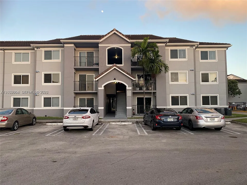15480 SW 284th St #2203