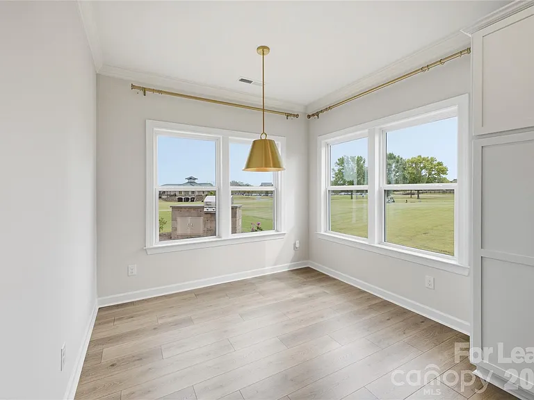 1018 Stone Marker Dr — Photo 11