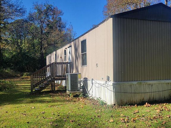 2nd image of 84 Peterson Hill Ave