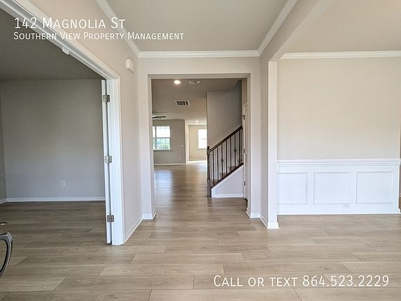 3rd image of 142 Magnolia St