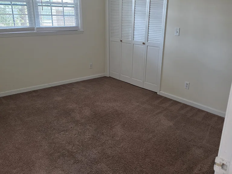 4500 Shannon Blvd — Photo 9