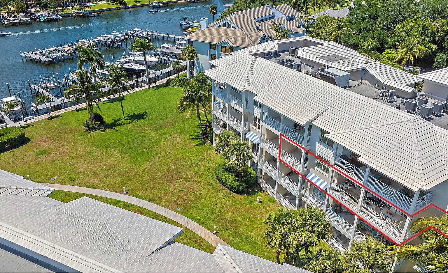 3 bed, 3.0 bath, 1792 sqft, $9,500 — Photo 1