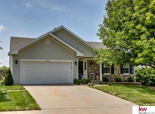 2609 Arrowhead Ln, Bellevue, NE 68123