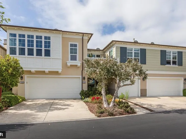 7801 Whimbrel Ln — Photo 4