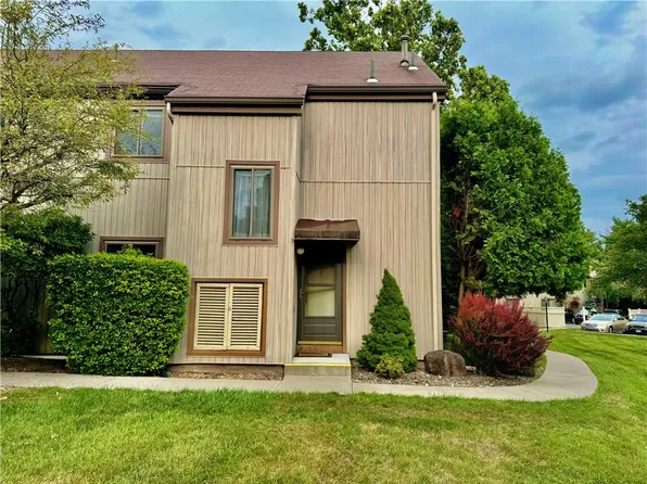 19 Sycamore Drive, Middletown, NY 10940