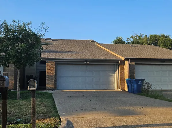 6611 Ports O Call Dr, Rowlett, TX 75088