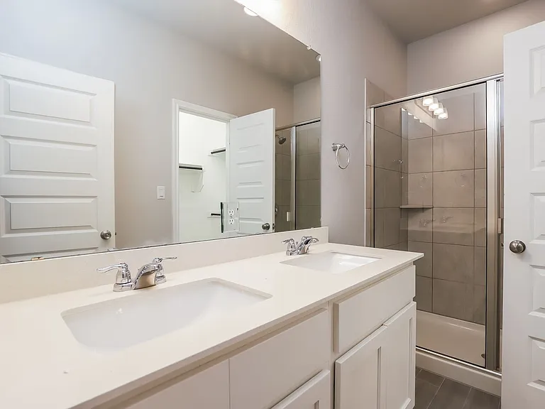 2724 Juniper Woods Rd — Photo 11