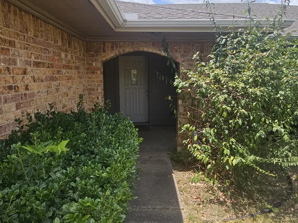 1814 Wisteria St, Denton, TX 76205